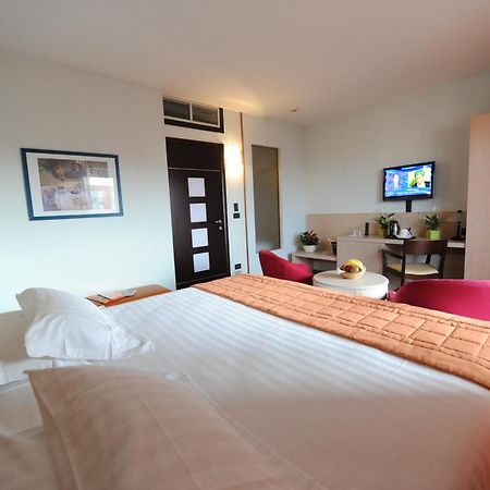 Hotel Donatello Imola Eksteriør bilde