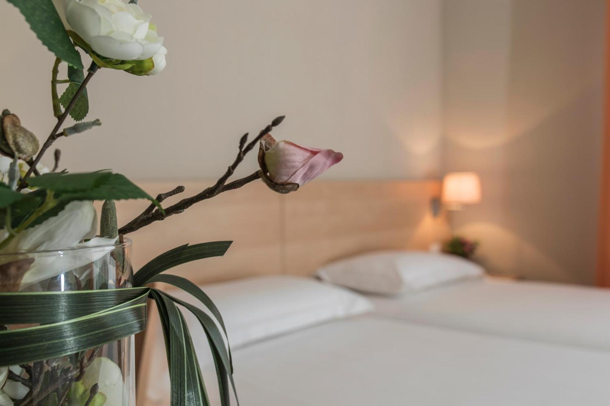 Hotel Donatello Imola Eksteriør bilde