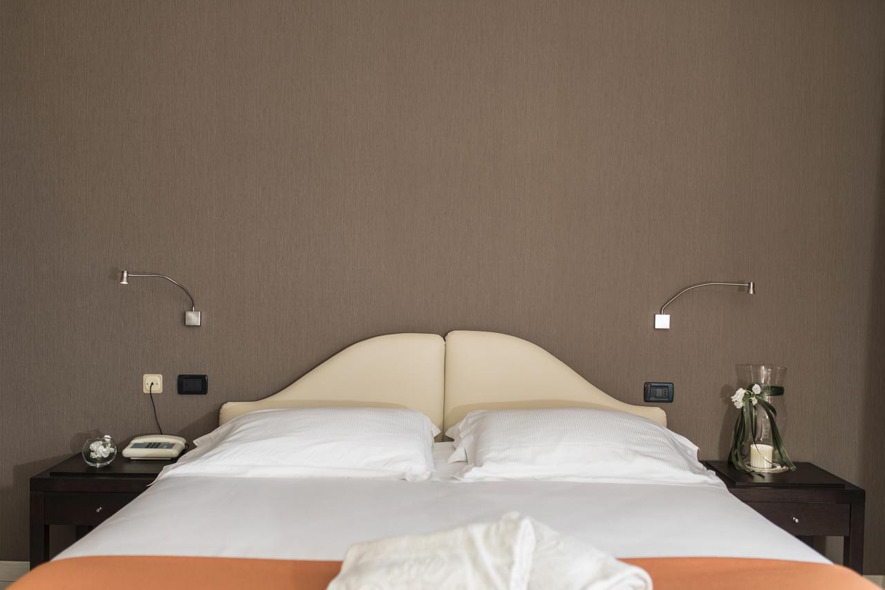 Hotel Donatello Imola Eksteriør bilde